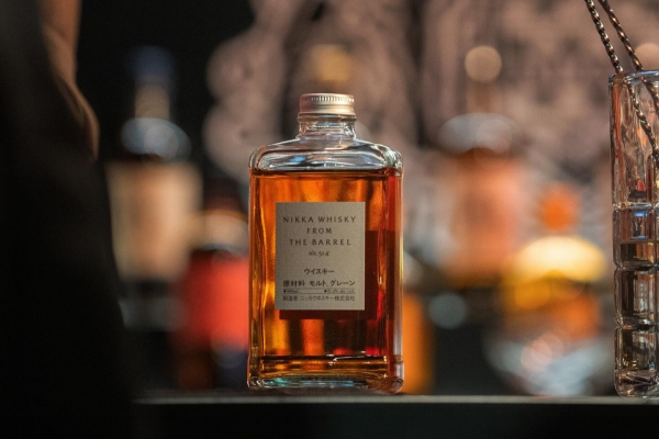 Essential Elements of Whisky Making - Nikka - Bresser & Timmer